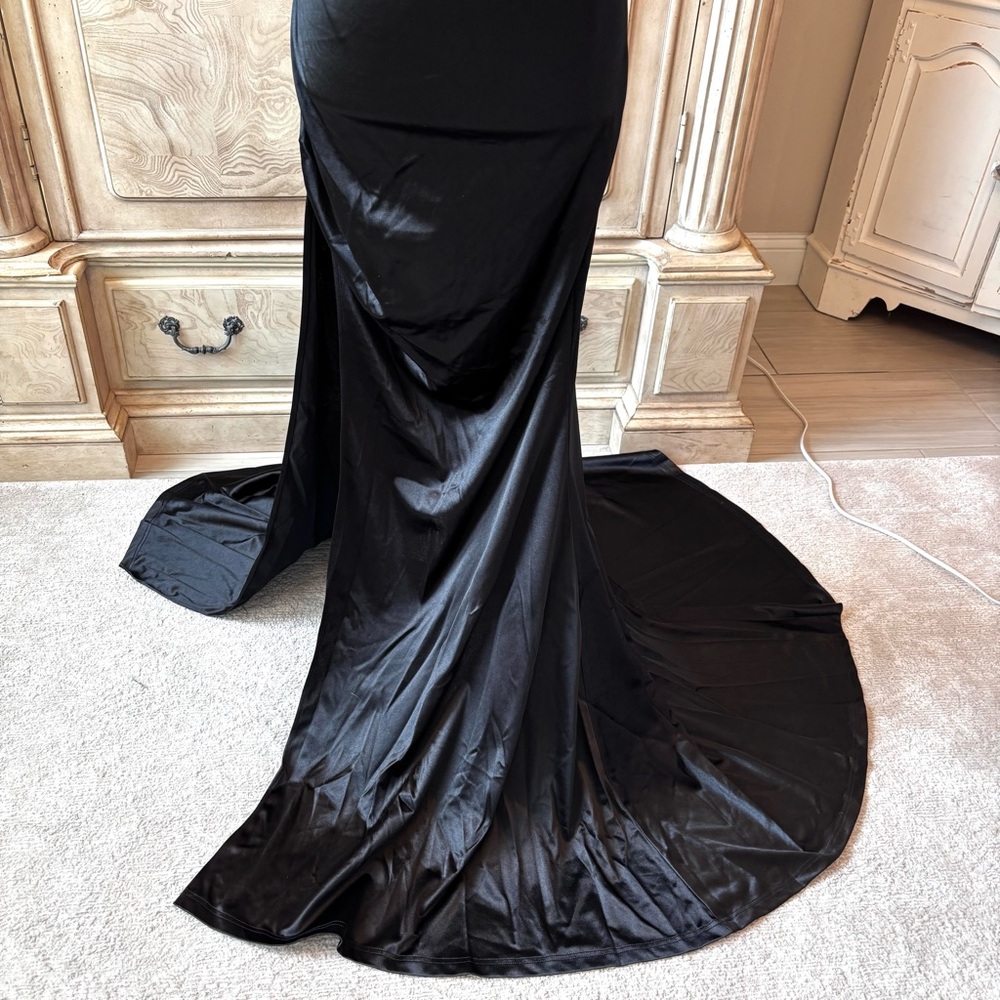NEW Black Satin Dress with Feathers, Black Dress, Prom Dress, NWOT, Size XL - Picture 4 of 7
